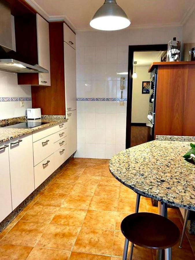 Holibai, Amiguinos, Amplia Vivienda Con Parking Al Lado De La Playa Apartamento Baiona Exterior foto