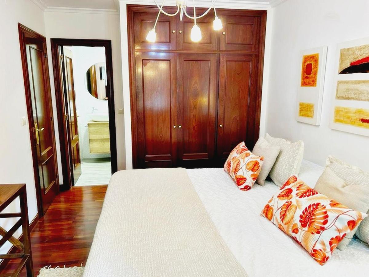 Holibai, Amiguinos, Amplia Vivienda Con Parking Al Lado De La Playa Apartamento Baiona Exterior foto