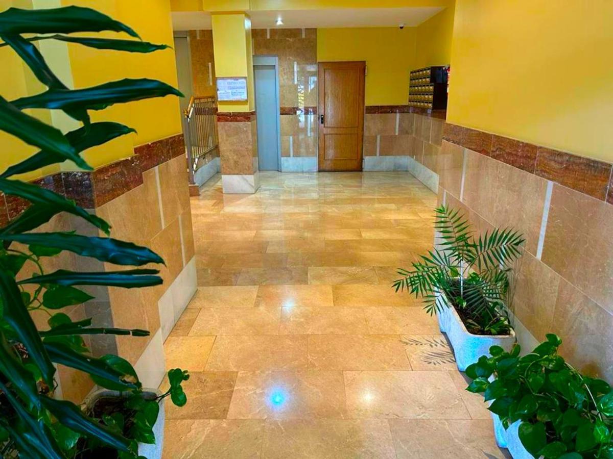 Holibai, Amiguinos, Amplia Vivienda Con Parking Al Lado De La Playa Apartamento Baiona Exterior foto
